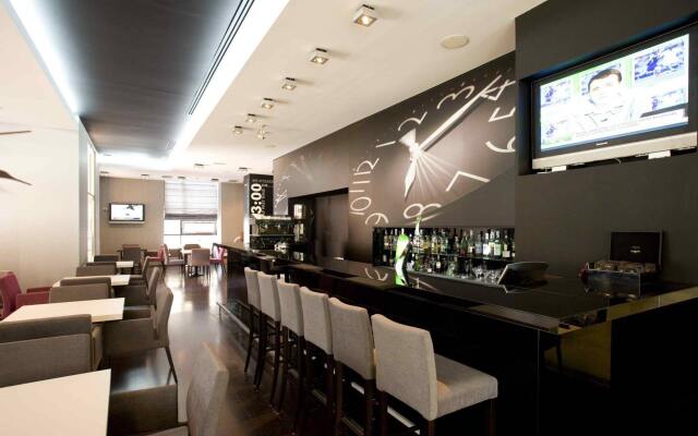 Holiday Inn Bucharest - Times