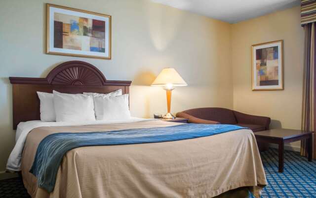 Comfort Inn and Suites Ingersoll