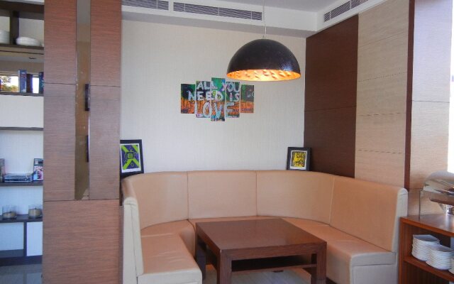 C'haya Hotel