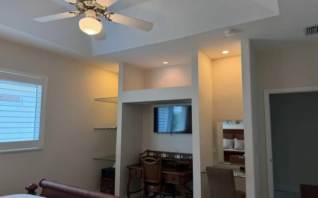 1312 sea Horse Court