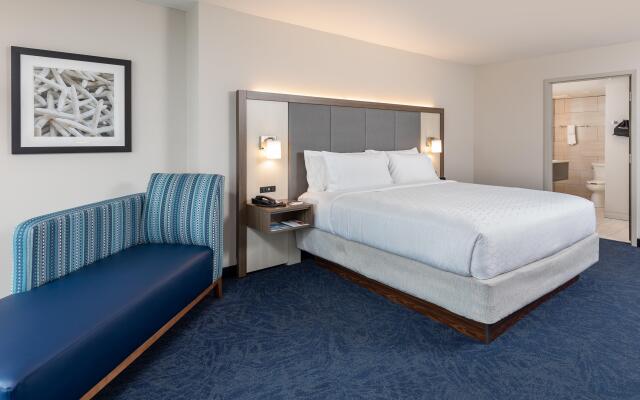 Holiday Inn Express Pensacola Beach by IHG