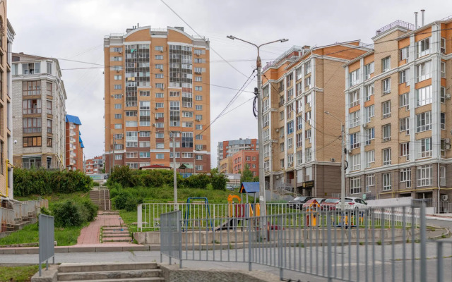 RentAp on Akademika Krylova Street 5