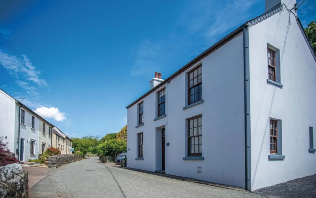 Tregoyr - 3 Bedroom Holiday Home - St Florence