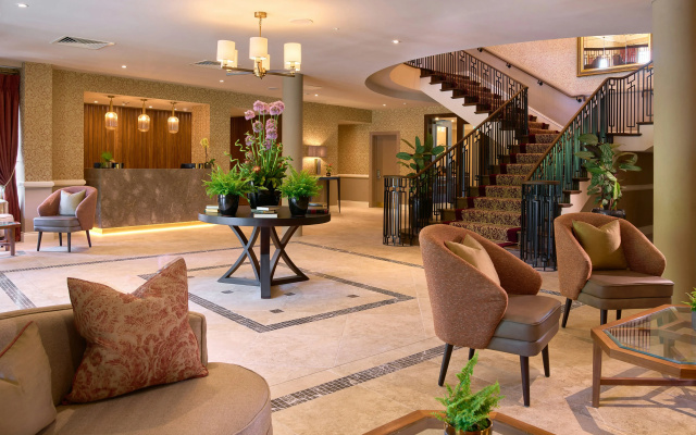 Tulfarris Hotel & Golf Resort