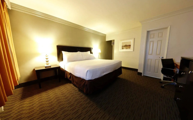 The Sojourn Los Angeles - Sherman Oaks