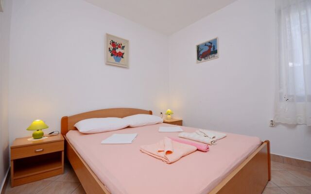 Apartments Zvonko