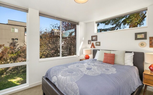 Fremont Jet City Townhome