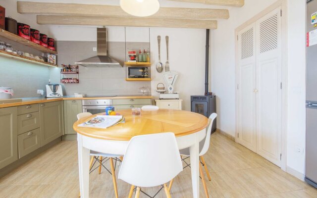 Pintor In Caimari With 3 Bedrooms And 2 Bathrooms