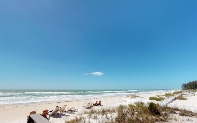 240 Bradenton Beach Club