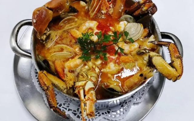 O Cantinho Entre a Ria e o Mar