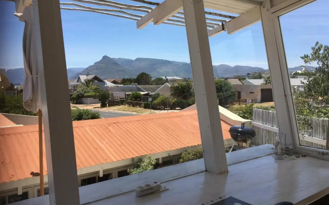 Storyhouse in Kommetjie