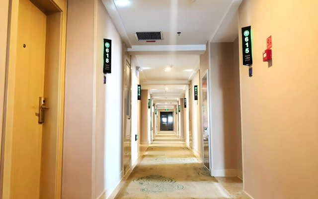 GreenTree Inn Urumqi Airport Tianyi International City