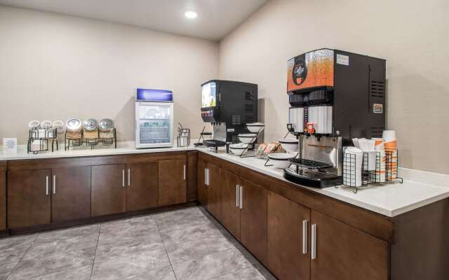 Comfort Suites Columbia I-65