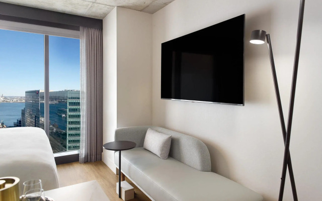 Omni Boston Hotel at the Seaport