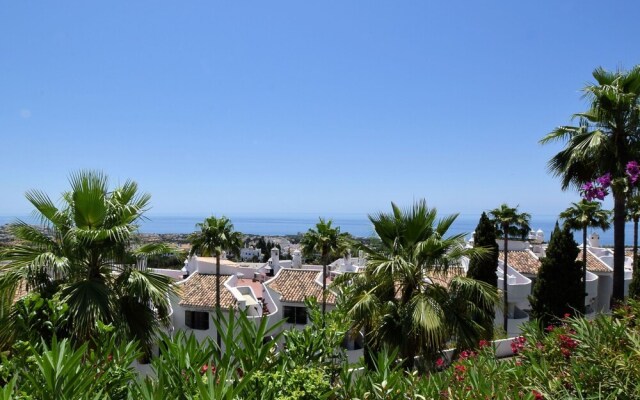 Luxury Apartment With Breathtaking Sea View Surrounded By Palm Trees