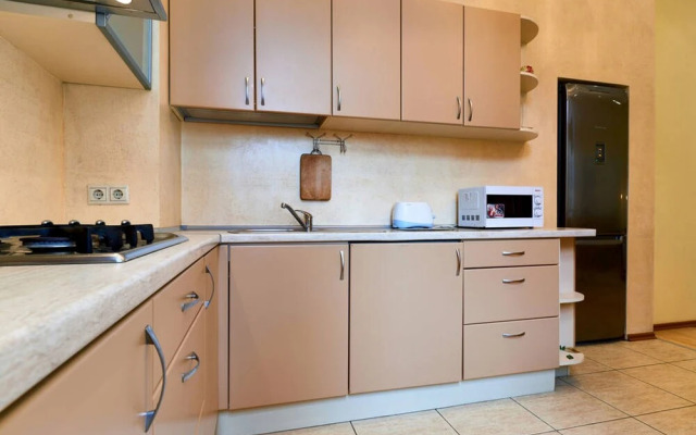 Home-Hotel Mikhaylovskiy per. 9B-1