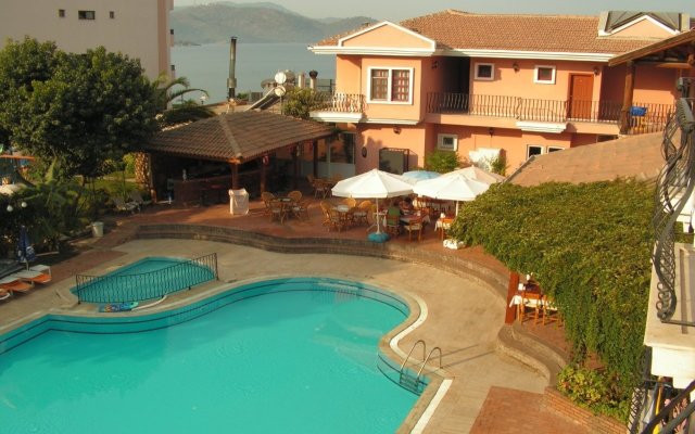 Gunes Hotel Fethiye