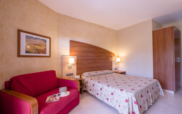 Hotel California Palace