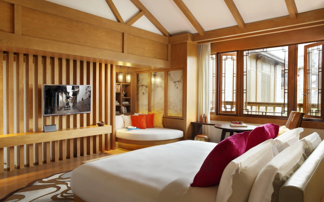 Hotel Indigo Lijiang Ancient Town by IHG – Guest Rooms – Lijiang