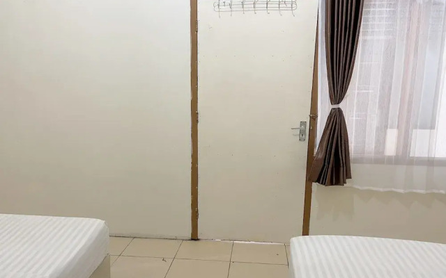OYO 94343 Mantari Guesthouse