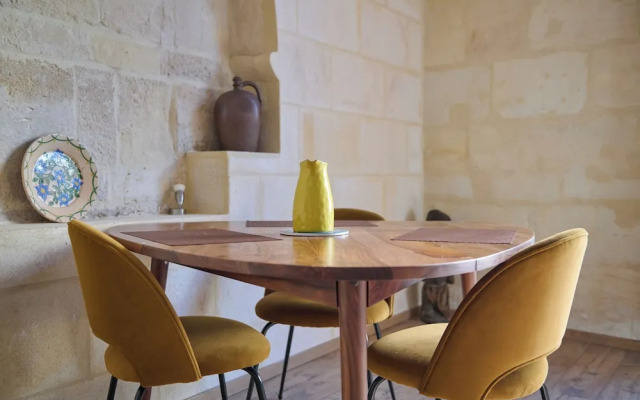 Unforgettable stay in Bordeaux heart