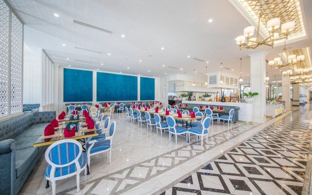 Melia Vinpearl Cam Ranh Beach Resort
