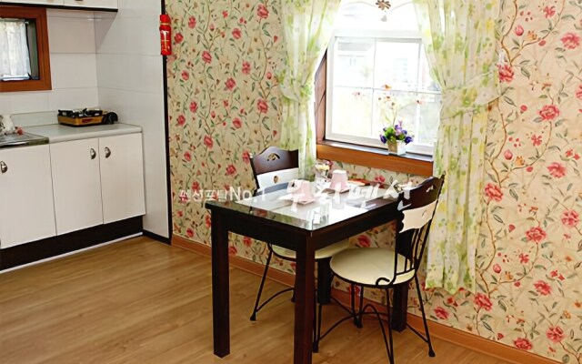 Yangpyeong Silver River Pension