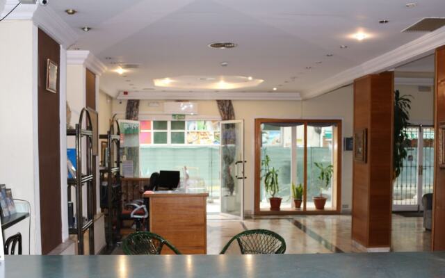 Hotel Sanz
