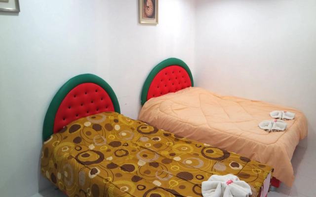 Blue Wave Cha am Hotel