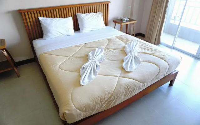 Maihom Resort Dechatiwong Bridge