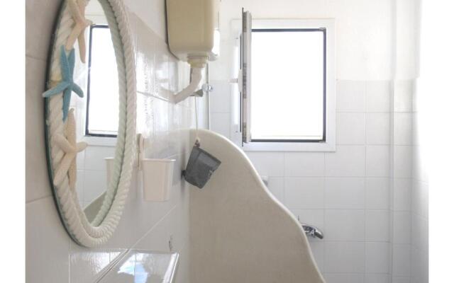 Livadia Seaside Studios 8