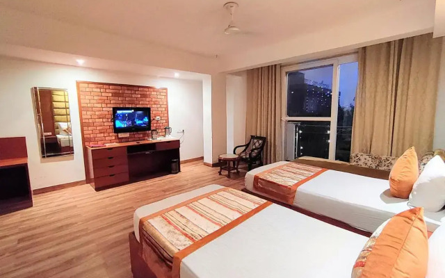 The Angel Hotel And Suites