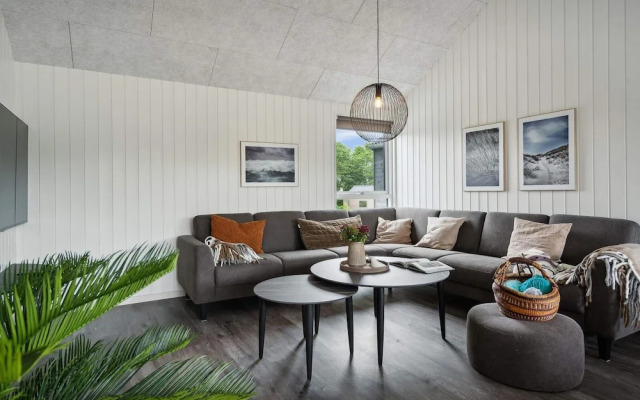 Spacious Retreat Near Beach - By Traum Ferienwohnungen