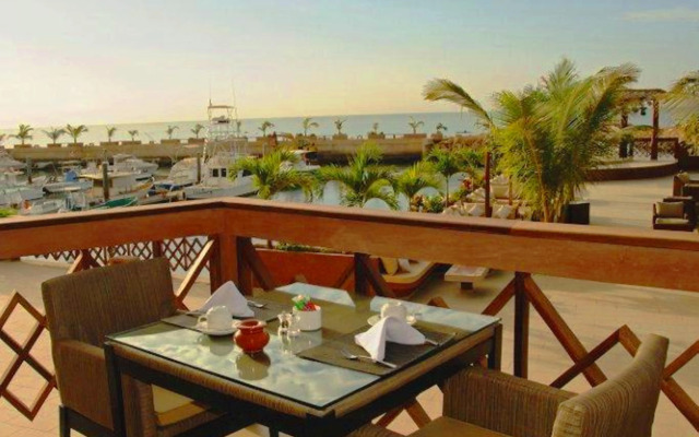 Mövenpick Resort Lamantin Saly