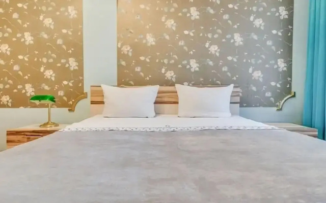 Ludwig Apartments on Nevskiy 107