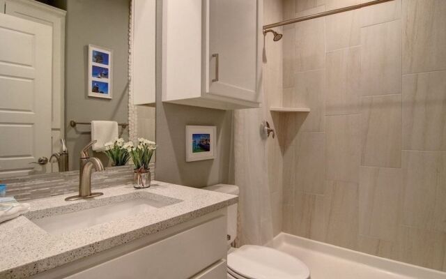 Next Chapter 3Br Condo