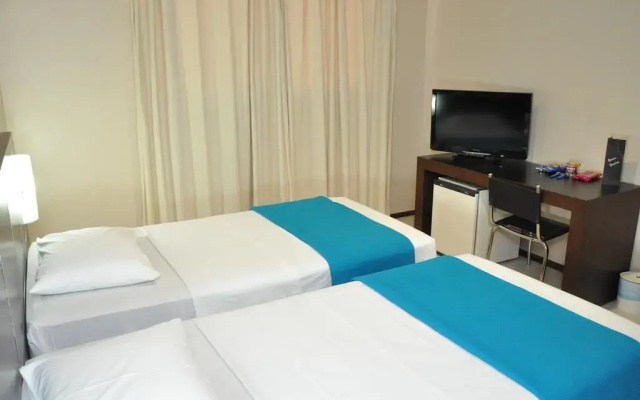 Crystal Plaza Hotel