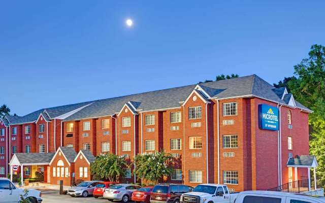 Microtel Inn & Suites by Wyndham Stockbridge/Atlanta I-75