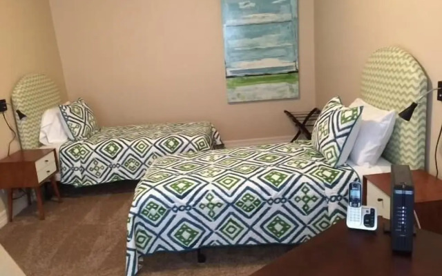 Dynamite By Signature Vacation Rentals