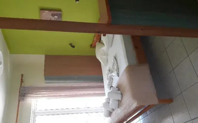 Hotel Megara