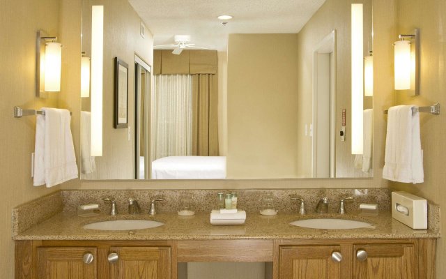 Homewood Suites by Hilton Alexandria / Pentagon South
