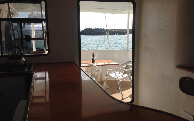 Imagine Yacht Charter