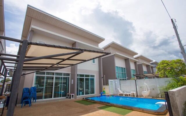 Club 51 Hua Hin Pool Villa