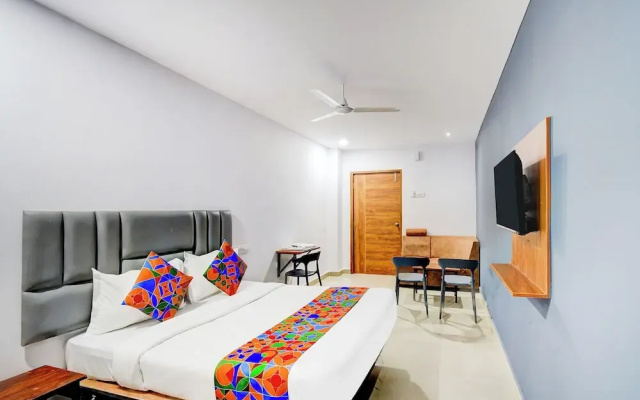 Fabhotel Lorwen
