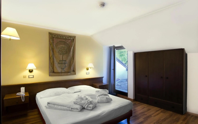 Hotel Baita Clementi