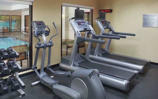 Courtyard by Marriott Toledo Rossford/Perrysburg