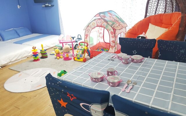 Memoria Pool Villa Family Pension
