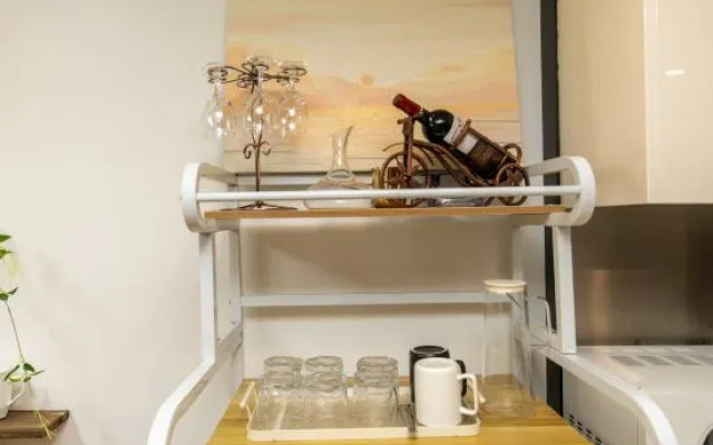 Tugui Apartment (Shenzhen North Railway Station)