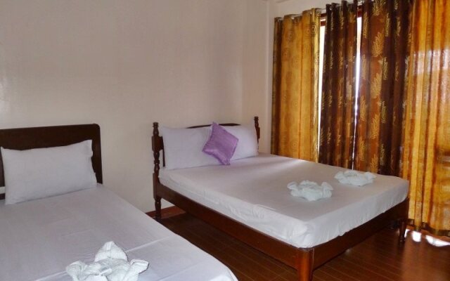 Dayunan Puerto Princesa Tourist Inn