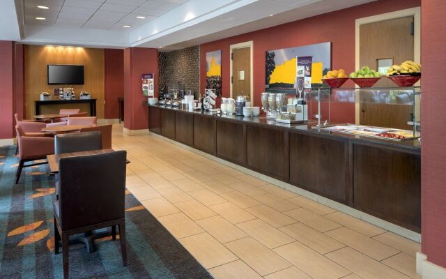 Residence Inn Bethesda Downtown